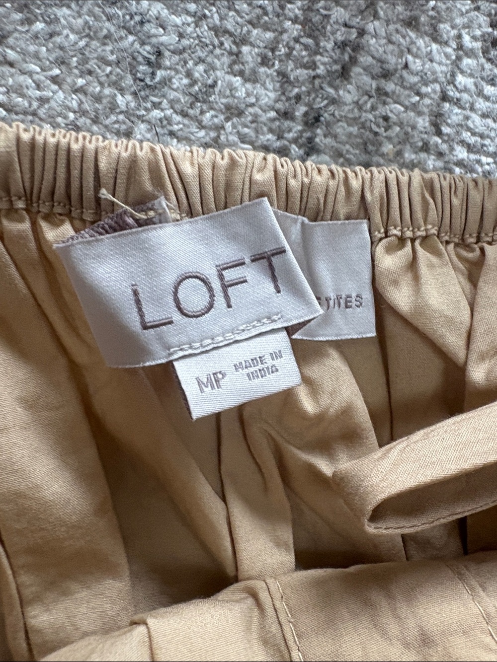 LOFT TOP BUNDLE - Picture 5 of 6